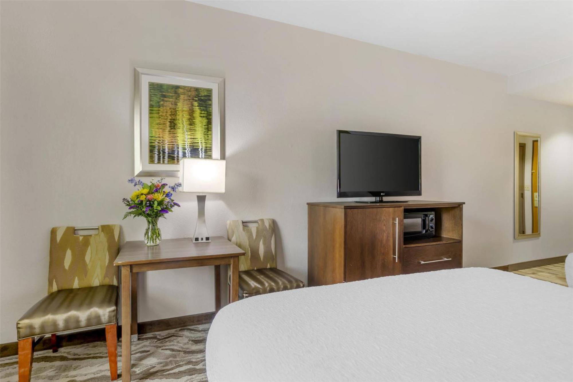 Best Western Plus River Escape Sylva / Dillsboro Bagian luar foto