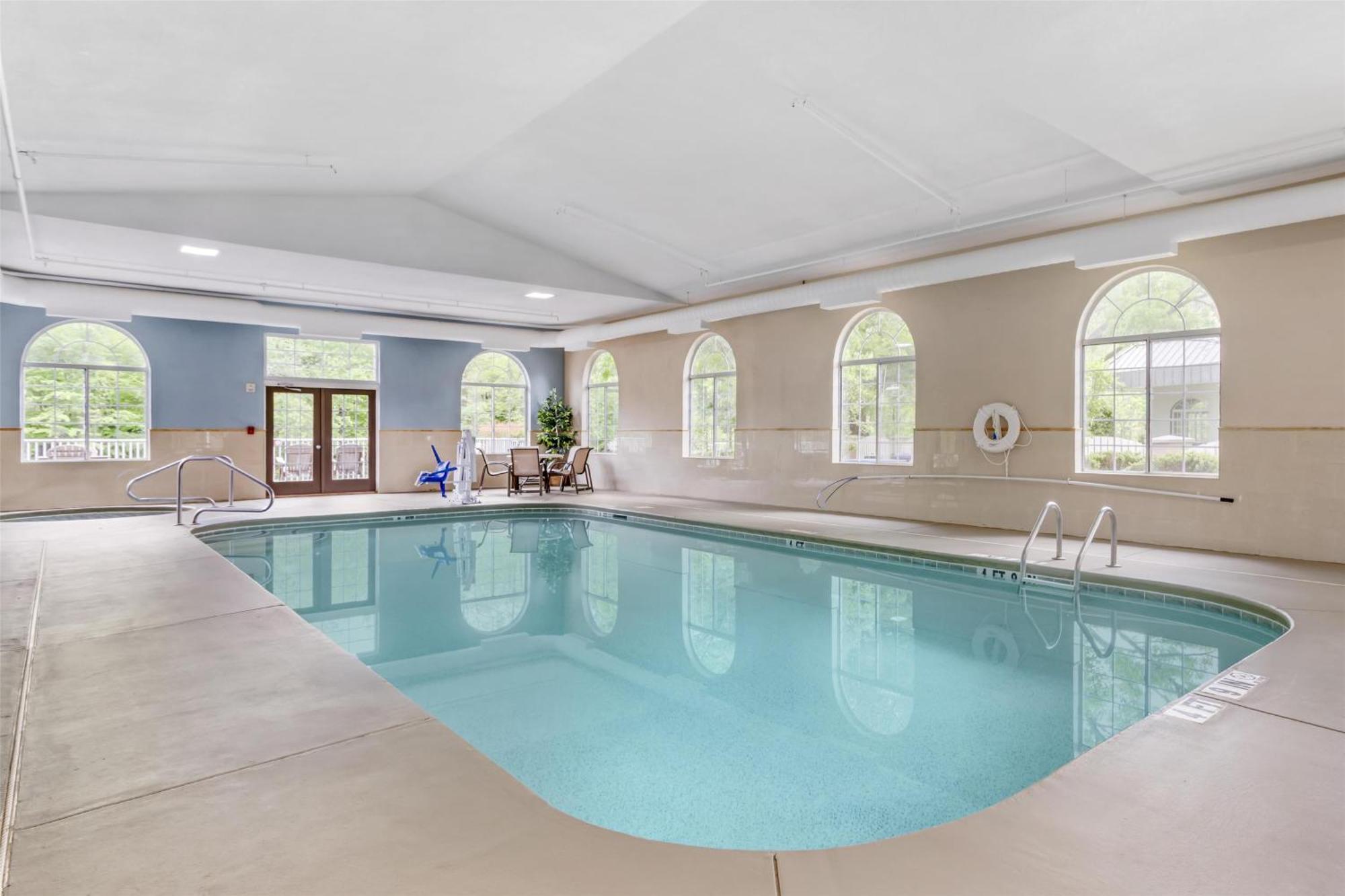 Best Western Plus River Escape Sylva / Dillsboro Bagian luar foto