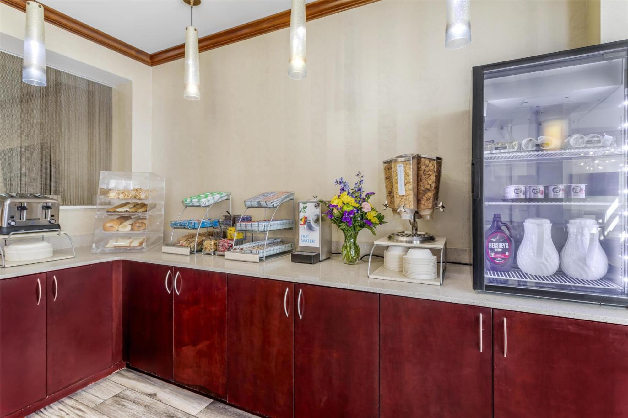 Best Western Plus River Escape Sylva / Dillsboro Bagian luar foto
